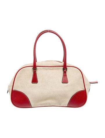 Enameled Metal Triangle Enameled Metal Triangle Handle Bag