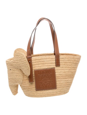 Raffia Elephant