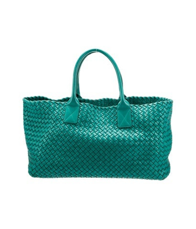 Bottega Veneta Veneta Intrecciato Cabat Medium