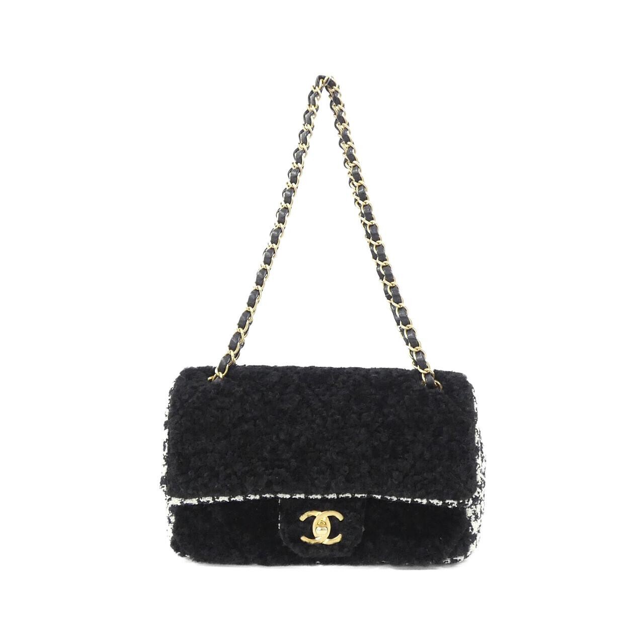 Chanel Shoulder Bag