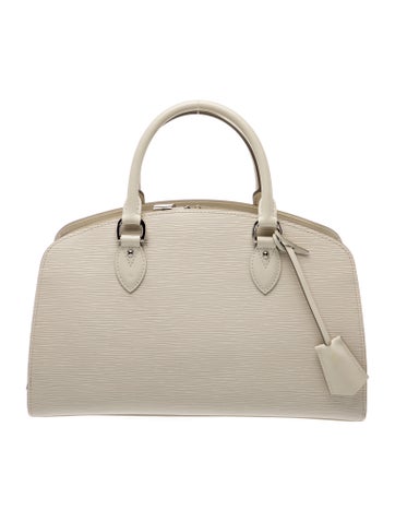 Epi Leather Pont Neuf PM