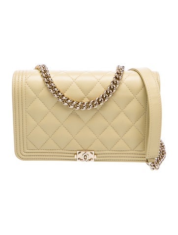 Boy Wallet On Chain