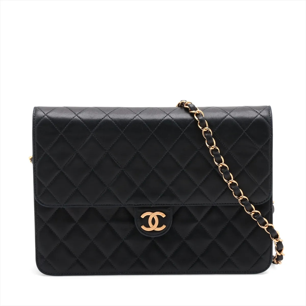 Chanel Matelasse Lambskin Chain Shoulder Bag push lock Black Gold Metal Fittings