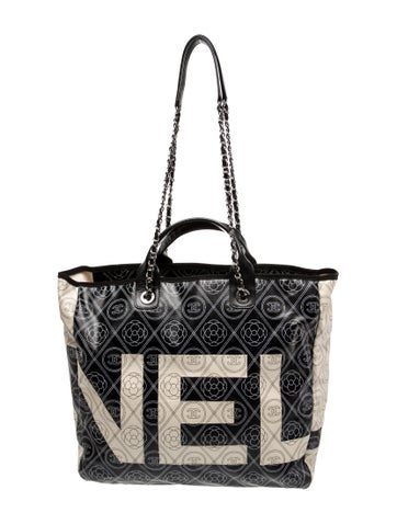 Maxi Camellia Shopping Tote