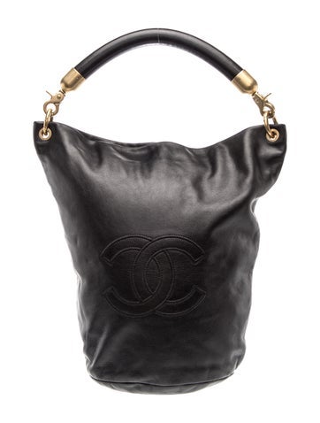 Timeless Bucket Bag
