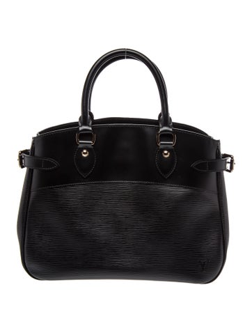 Epi Leather Passy PM