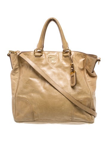 Vitello Shine Leather Crossbody Bag