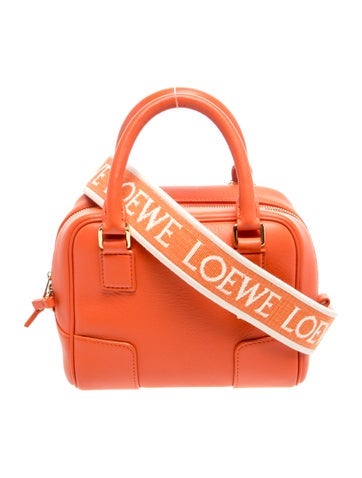 Leather Amazona 16 Square