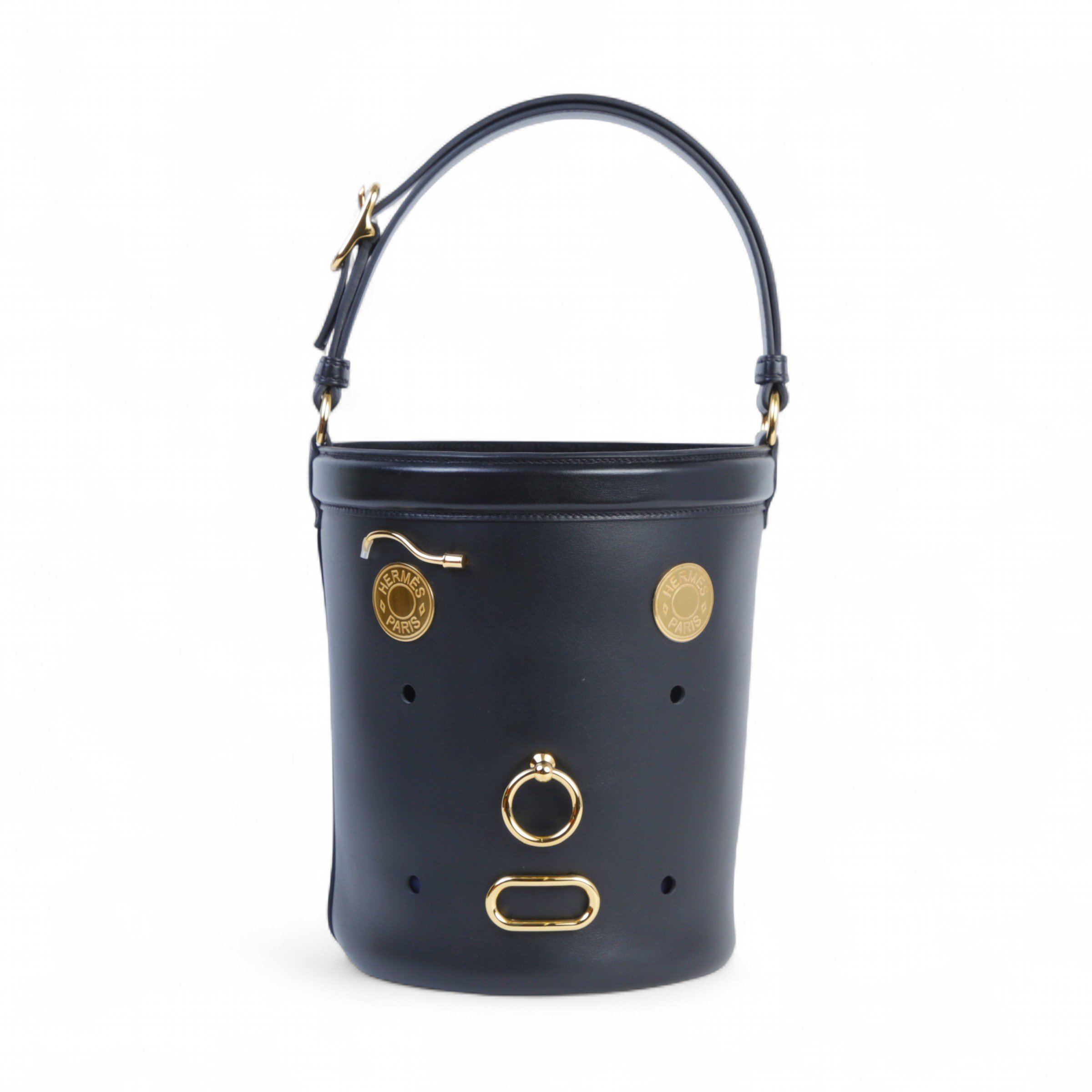 Unused ( Rank NS ) HERMÈS Sac De Mangeoire Play Bucket Bag Noir (89) Tadelakt Gold hardware