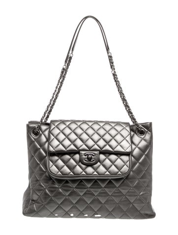Paris-Edinburgh Quilted Flap Tote