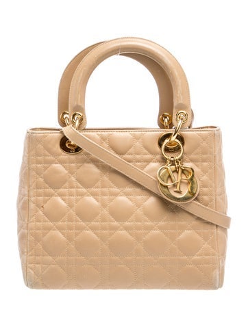 Cannage Lady Dior Medium