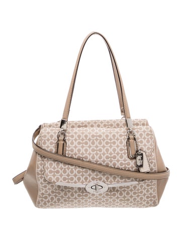 Signature Shoulder Bag