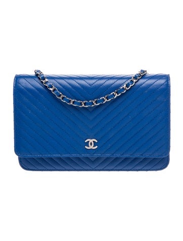 Classic Chevron Wallet On Chain