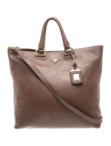 Vitello Daino Leather Tote