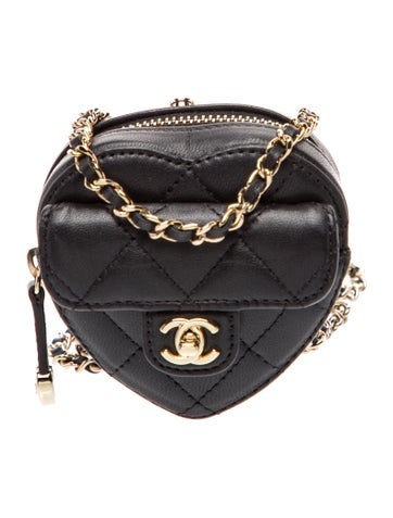 Mini CC In Love Heart Clutch w/ Chain
