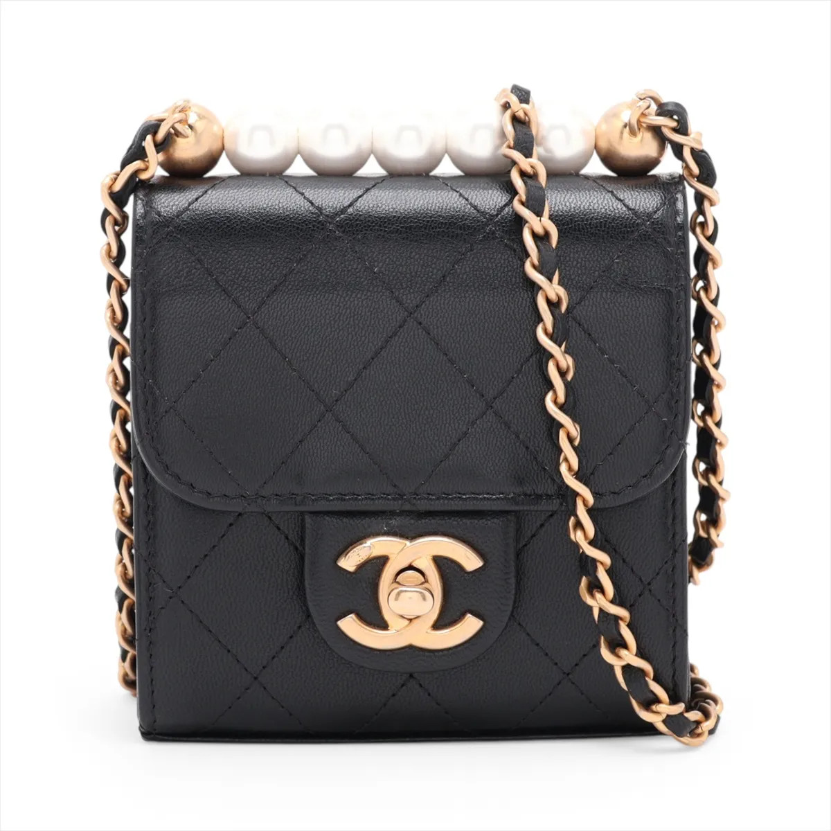 Chanel Matelasse Leather Chain Shoulder Bag Pearl Black Gold Metal Fittings 29th