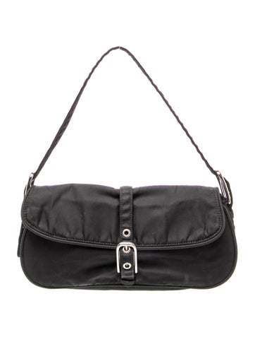 Enameled Metal Triangle Top Handle Bag