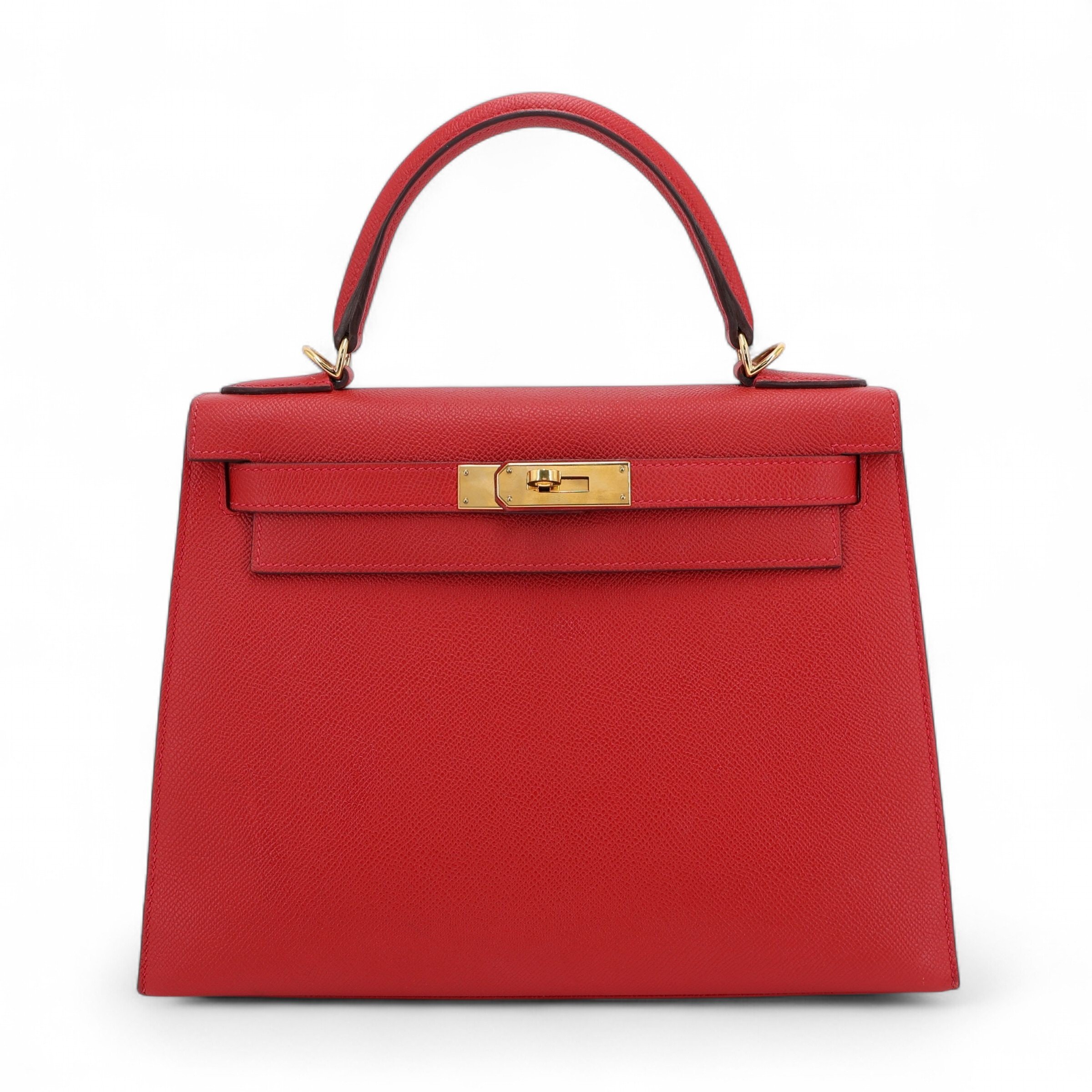 Hermes Very Good ( Rank A) HERMÈS Kelly 28 Sellier Rouge Casaque (Q5) Epsom Gold hardware A (2017)