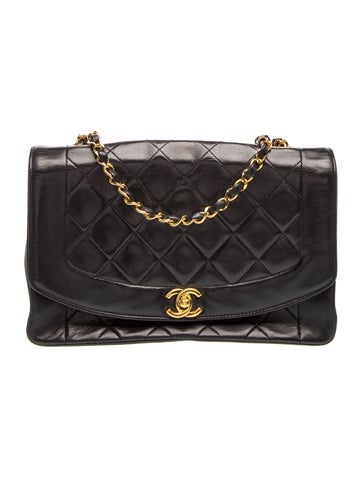 Medium Diana Flap Bag
