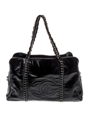 Chanel Large Luxe Ligne Tote