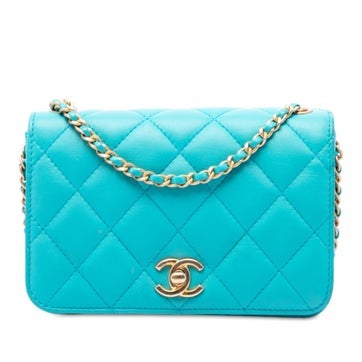 Small Quilted Calfskin Everyday Chic Flap