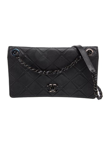 Medium So Black Propeller Flap Bag