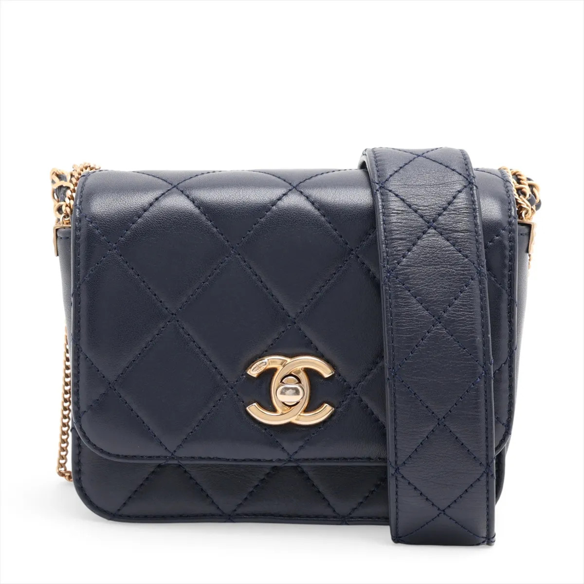 Chanel Mini Matelasse Lambskin Chain Shoulder Bag Navy Blue Gold Metal Fittings
