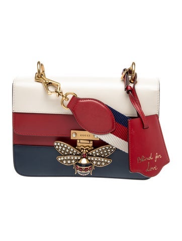 Faux Pearl Queen Margaret Medium