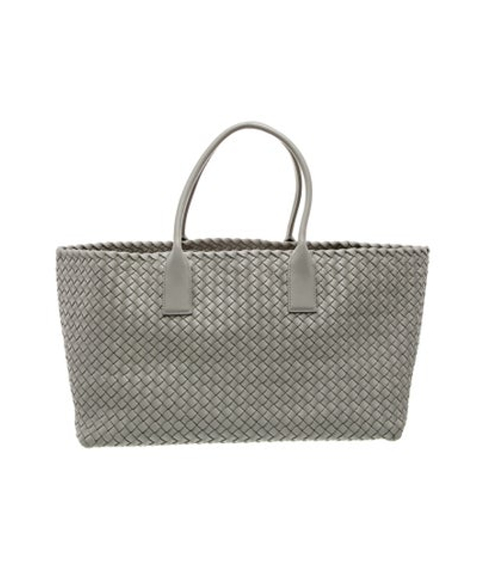 Bottega Veneta Veneta Intrecciato Cabat Medium