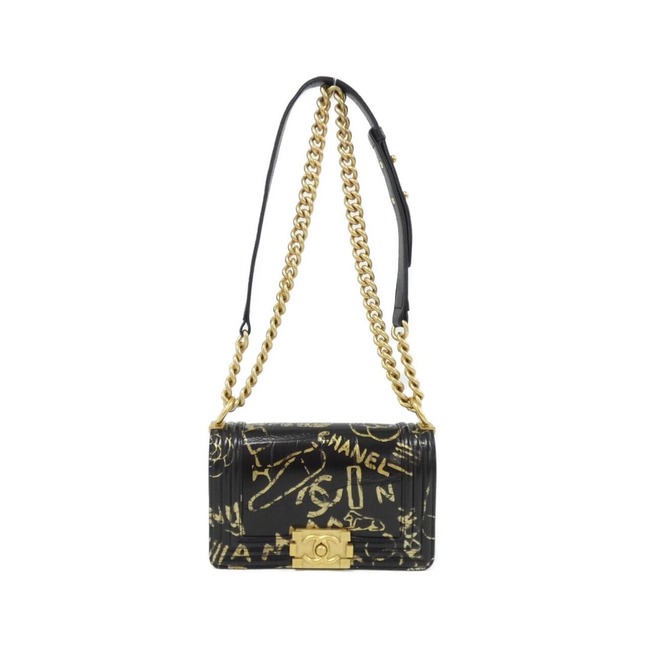 Chanel Boy Chanel Line 67085 Shoulder Bag