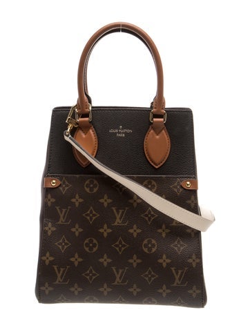 LV Monogram Fold MM