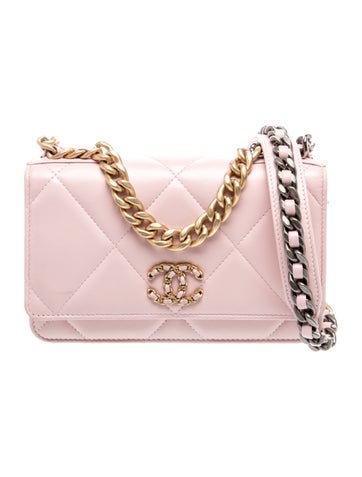 19 Wallet on Chain