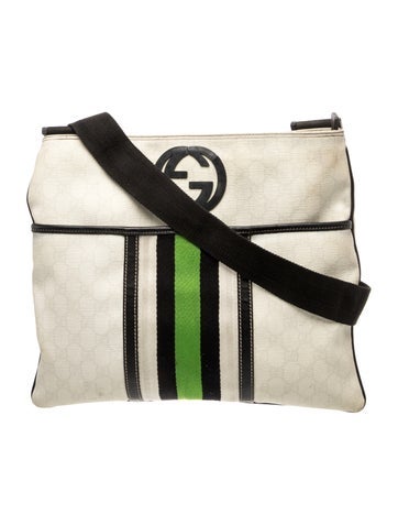 GG Supreme Messenger Bag