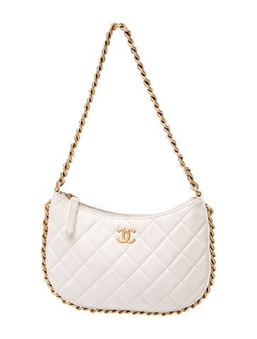 Quilted Chain Around Hobo