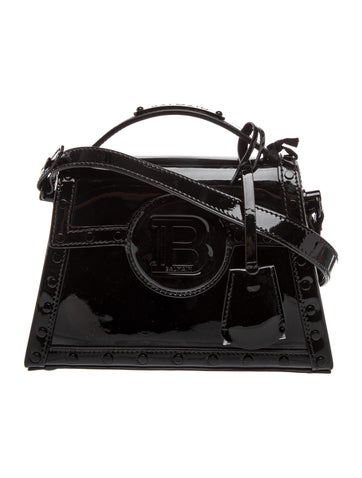 Signature Shoulder Bag