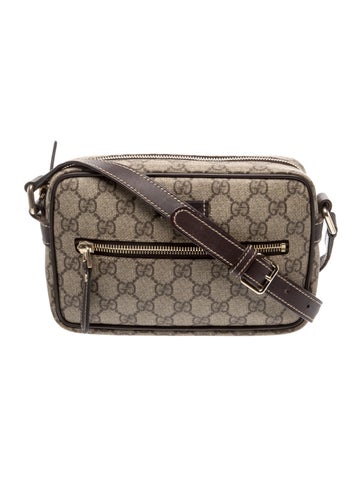 GG Supreme Crossbody Bag