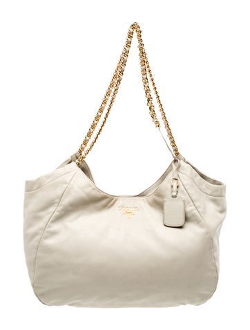 Soft Calf Leather Pomice Soft Calfskin Leather Chain Tote Bag