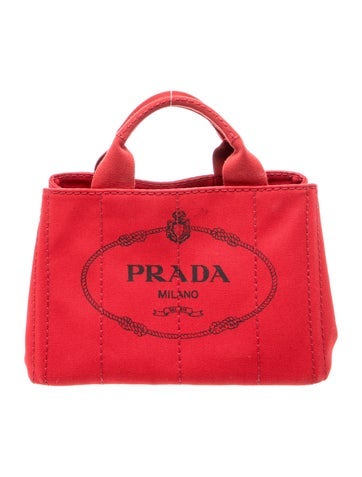 Signature Top Handle Bag Medium