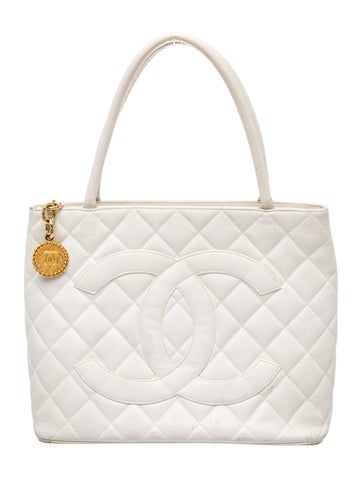 Medallion Tote