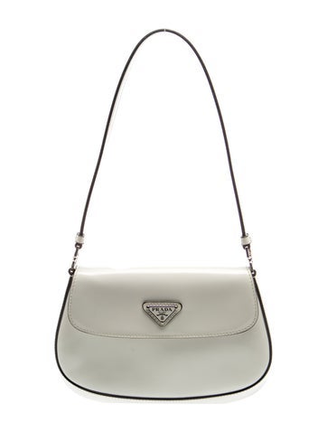 Enameled Metal Triangle Cleo