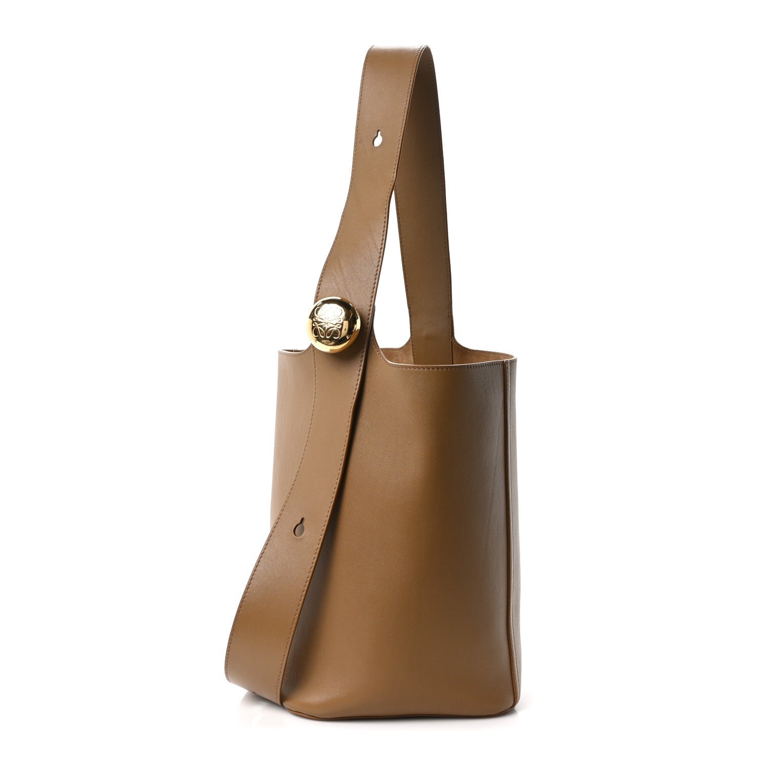 Loewe Smooth Calfskin Medium Pebble Bucket Bag Oak