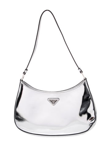 Enameled Metal Triangle Cleo