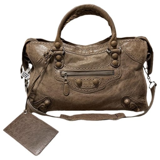 City leather handbag