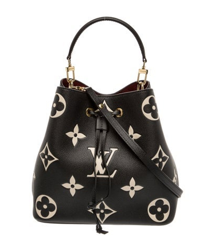 Louis Vuitton Vuitton Monogram Giant Neonoe Mm