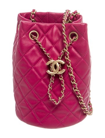 Pearl Crush Bucket Bag