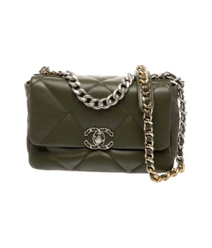 Chanel Medium 19 Flap Bag