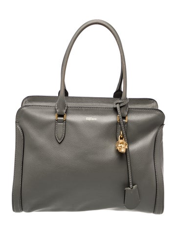 Skull Shoulder Bag