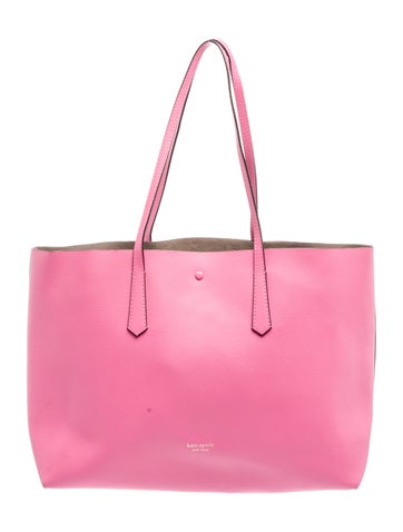 Signature Tote