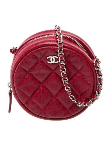 Quilted Round Clutch w/ Chain