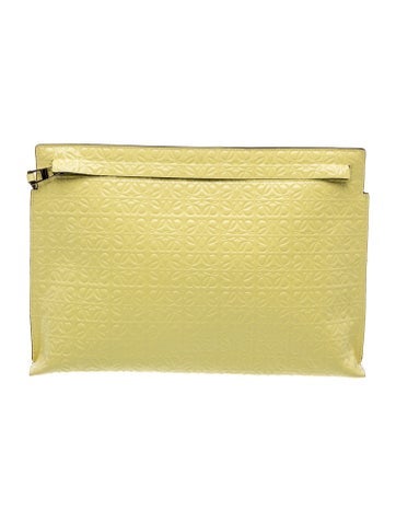Monogram Repeat T Pouch clutch Large